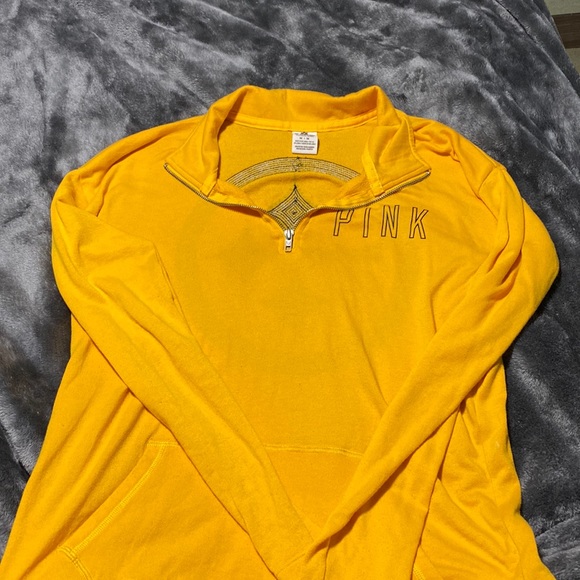 Tops - Steelers pull over